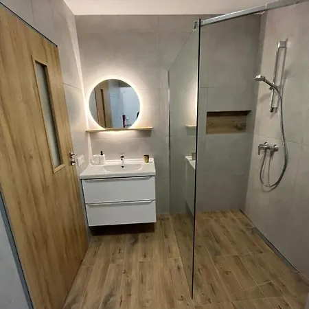 Separate In A New Townhouse In