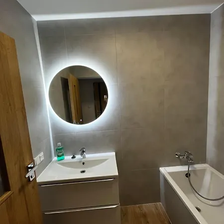 Separate In A New Townhouse In